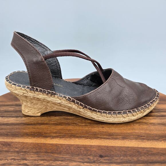 Eric Michael Sandals Womens 6.5 37 Brown Cross Strap Wedge Espadrille Closed Toe